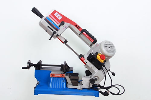 Portable small sawing machineBS-100